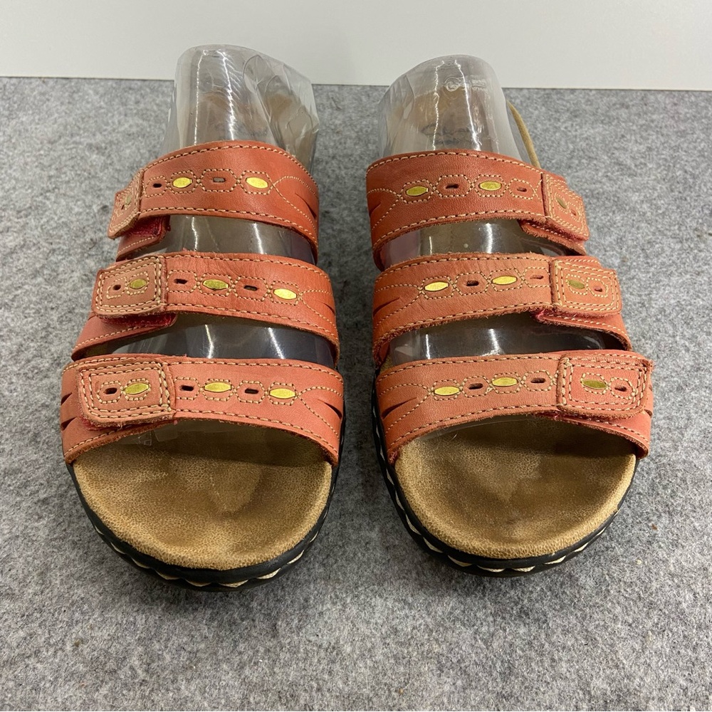 Clarks Buttery Soft Peach/Coral Leather Velcro Sandals Women’s Size 7M